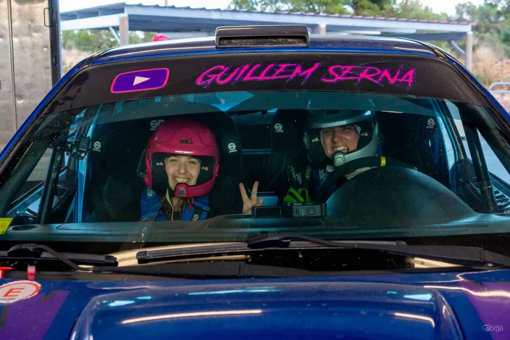 Guillem Serna en su coche